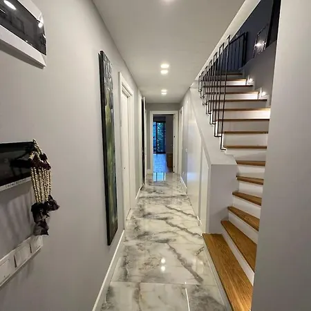 Mert House In Etiler Nispetiye 아파트
